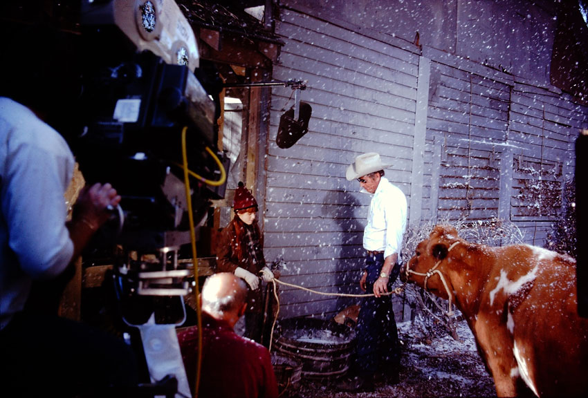 Kami Cotler as Elizabeth Walton on the set of The Waltons